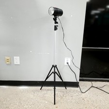 ProMaster 160A Studio Flash Light On Tripod Tested - Working