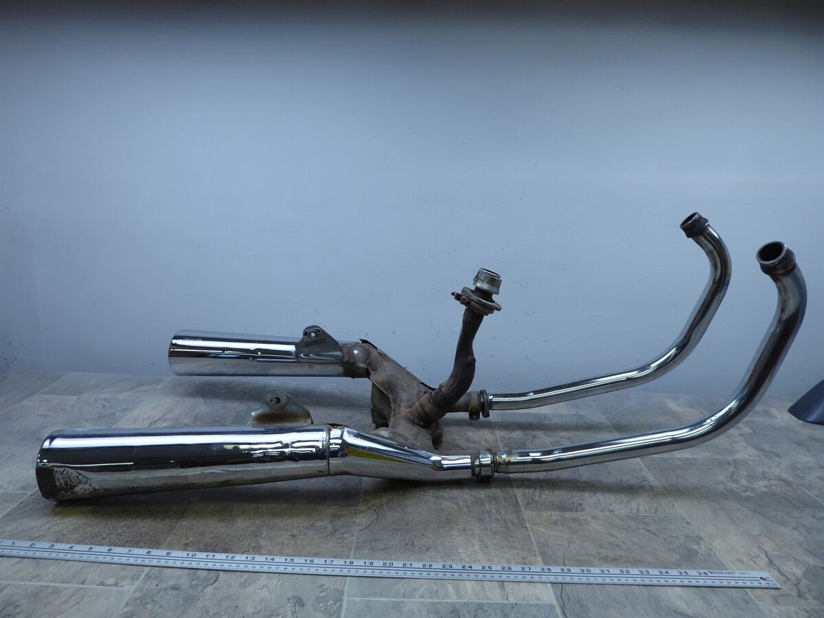 1982 Yamaha Vision XZ550 Y797-1. OEM exhaust headers 1982 Yamaha Vision XZ550 Y797-1. OEM exhaust headers