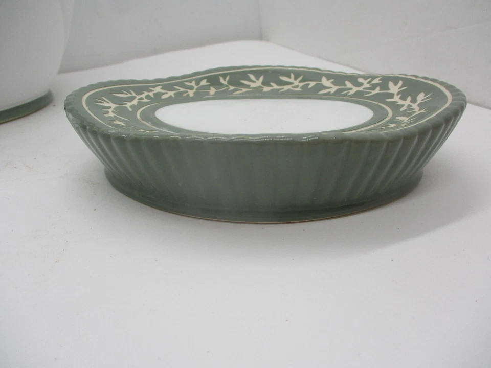 Juego de baño de porcelana verde WAMSUTTA "SILHOUETTE" Foto 3 de 4