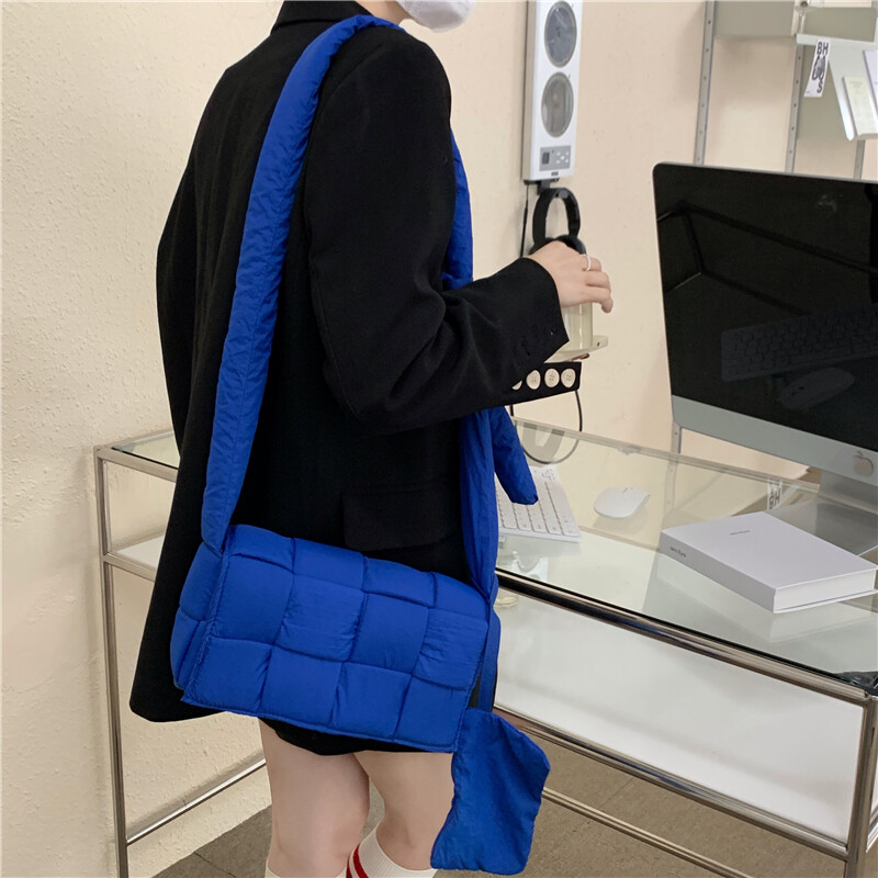 Women's Cotton Padded Cassette Tote Bag Puffer Shoulder Bag Woven Handbag