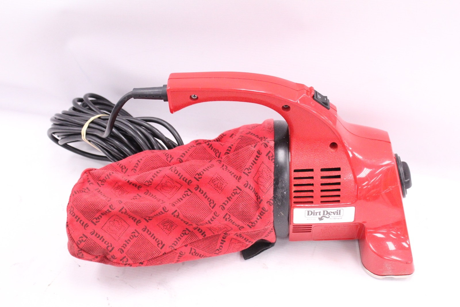 DIRT DEVIL 150UK Car Caravan Motorhome Handheld Vacuum Cleaner, Red