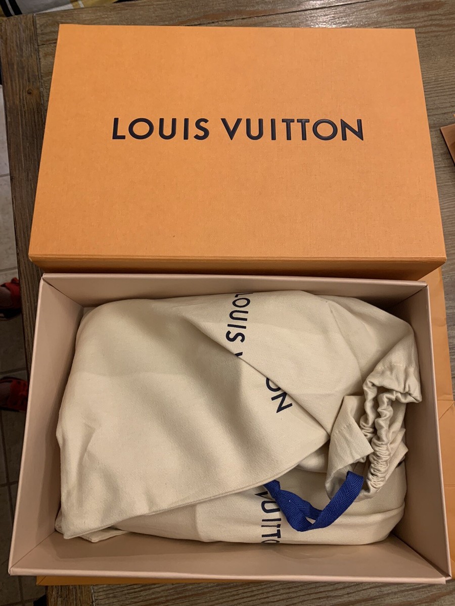 100% AUTHENTIC MEN'S LOUIS VUITTON WATERFRONT MULE SLIDES MONOGRAM