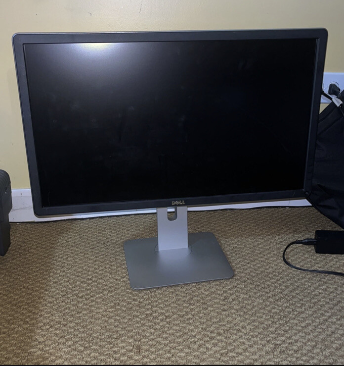 DELL（P2414Hb）2015年製　24インチ【送料無料】P0002 ディスプレイ・モニター本体