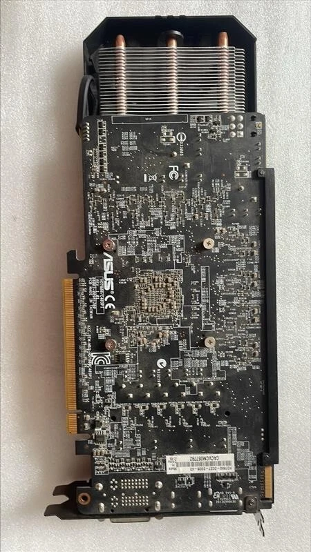 ASUS Radeon HD 7850 2GB Asus DirectCU II Graphics Card - Image 4 of 4