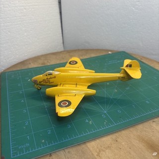 1:72 Built RAF Gloster Meteor FR.MK.4 “Yellow Peril” 1945 World Speed Record
