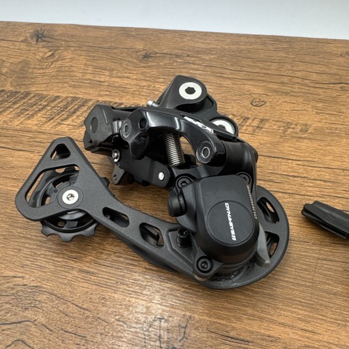 Shimano Deore XT DI2 Shiter and Rear Derailleur SW-M8050 RD-M8050 11 Speed - Picture 3 of 5