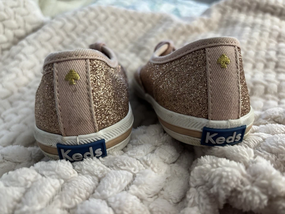 Kate Spade Niñas Keds Rosa Brillo ✨ Zapatos con Cordones 10.5 Foto 4 de 4