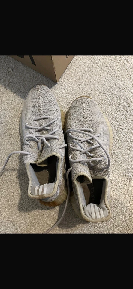 Size 9.5 - adidas Yeezy Boost 350 V2 Low Sesame, photo 2 of 5