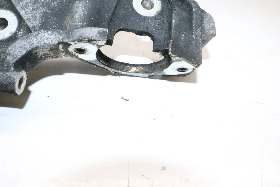 Arctic Cat Z 570 ESR 2003 soporte de soporte de soporte de soporte de motor de montaje de motor Foto 4 de 4