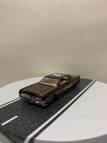 2017 Hot Wheels #15 HW Art Cars 2/10 '64 LINCOLN CONTINENTAL Maroon w/Gold 10sp - Picture 8 of 22