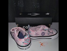NEW Converse Chuck Taylor pink toddler shoes with butterfly, eye gems 4c
