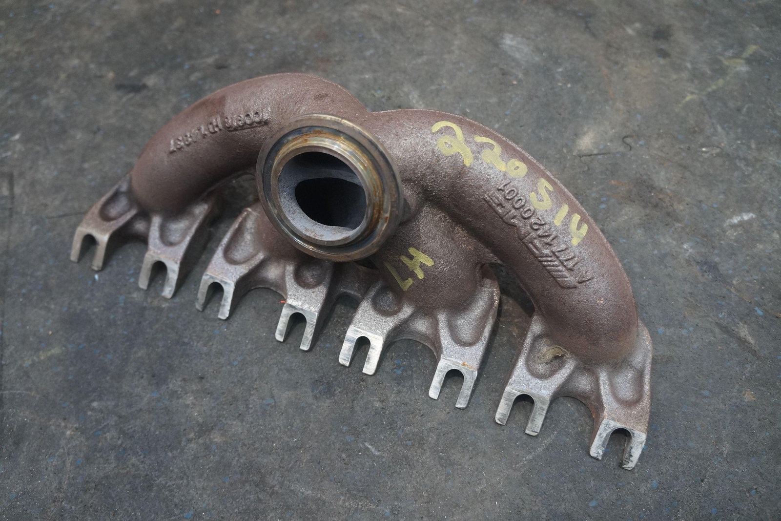 Engine Exhaust Manifold Header Pipe 4.0L V8 1771420001 Aston Martin Vantage 2019