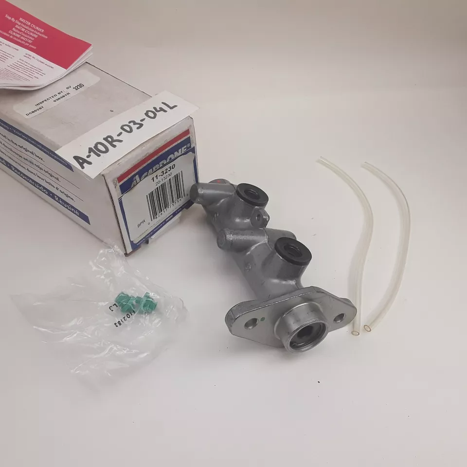 Главный тормозной цилиндр Cardone 11-3230 — 4-колесный ремонт ABS для Kia Sedona 2002–2005 годов - Изображение 3 из 4