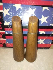 Teakwood Mid century modern salt  & pepper shakers MCM S&P Teak vintage retro
