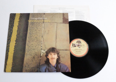 GEORGE HARRISON - SOMEWHERE IN ENGLAND LP VINYL N MINT Original UK 1st Press