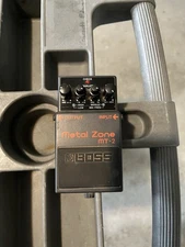 Boss Mt-2 Metal Zone Effects Pedal Electric Guitar Mt2 9a