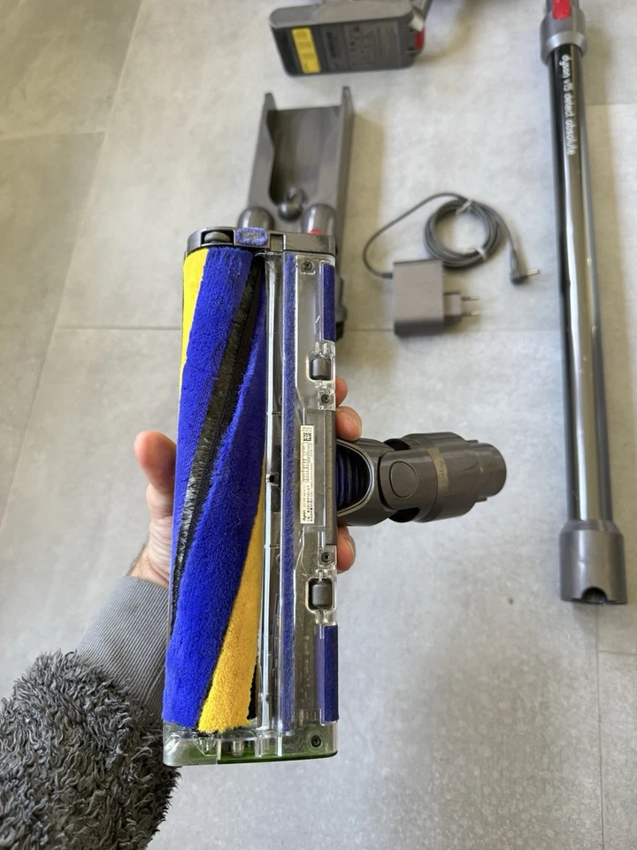 Dyson V15 Detect, photo 3 sur 5