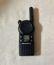 Motorola CLS1410 4-Channel UHF VOX Two-Way Radio with Belt Clip