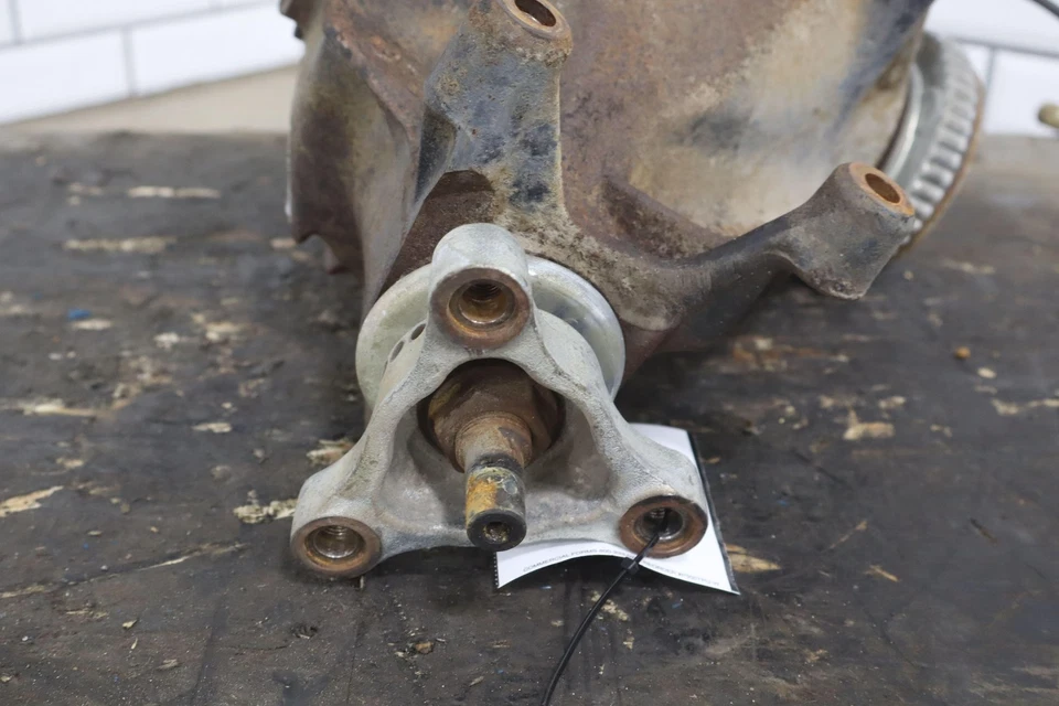 2005-2006 Pontiac GTO Rear Carrier Differential 3.46 Gear Ratio (GS9) - Image 4 of 4