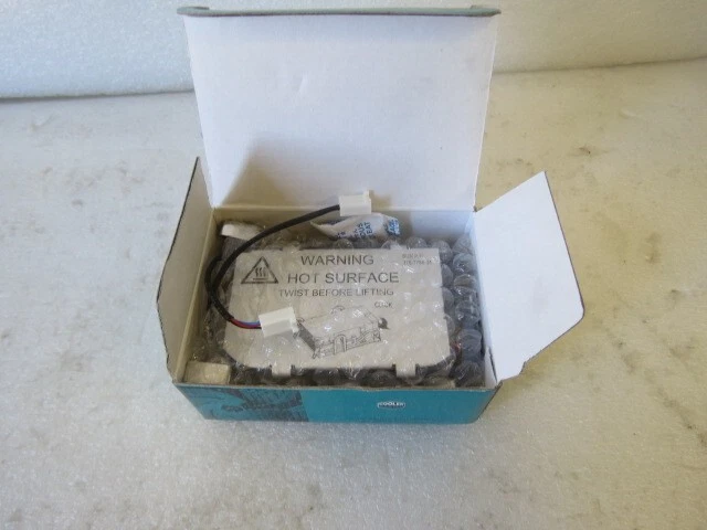 ORACLE 370-7786 Heatsink/FAN V210 / V240 - Image 3 of 4