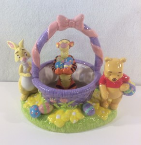 Winnie-the-Pooh-Easter-Basket-Candy-Dish-Ceramic-W-Tigger-Piglet-Disney-China