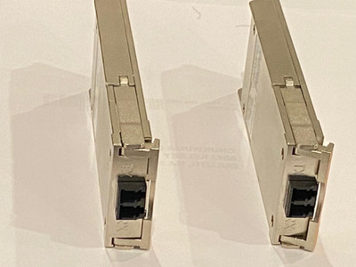 pandasasa CORIANT INFINERA ZXS-C2OTSTZZ-00 100/200G DWDM WOTRD6A4AA