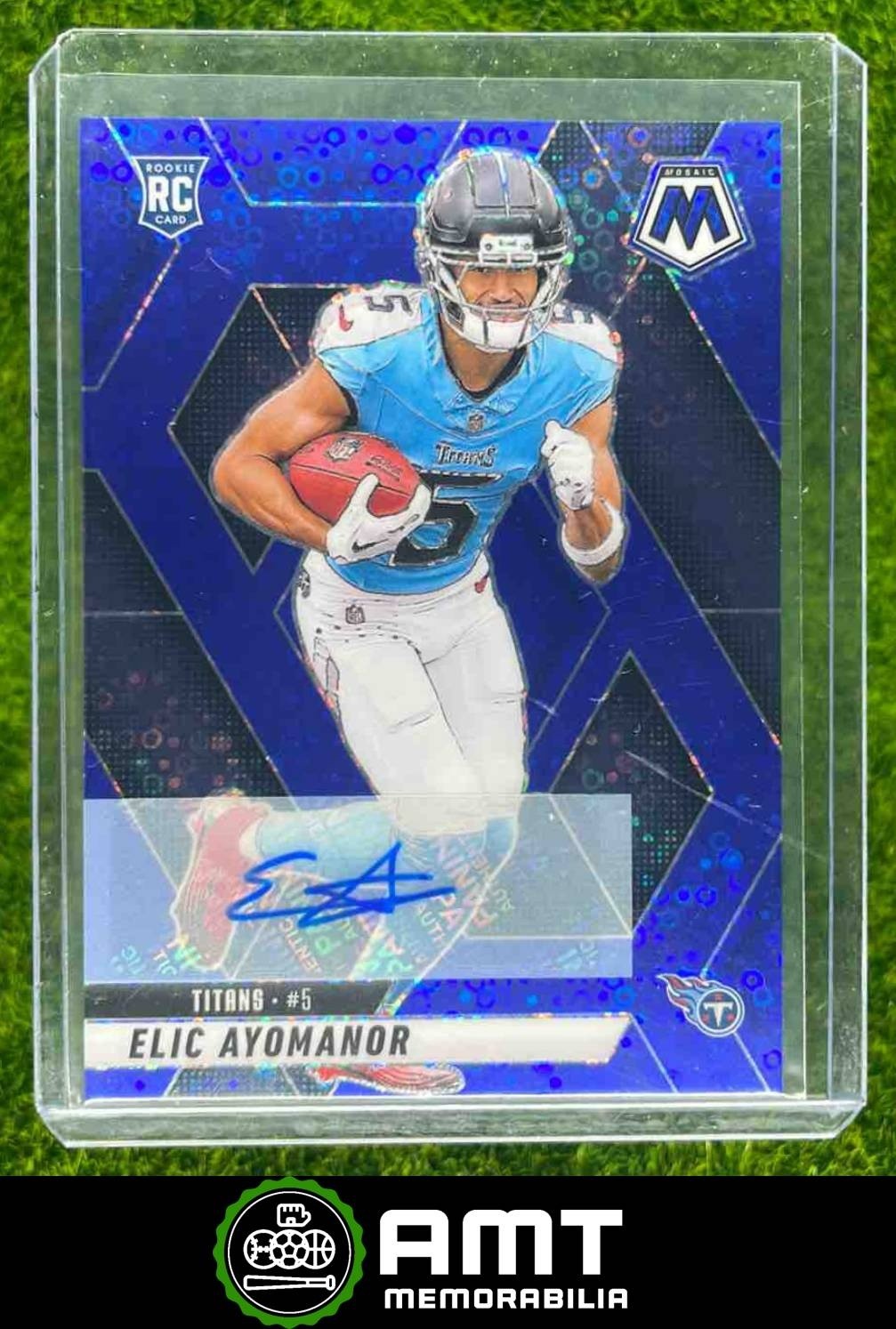 Elic Ayomanor RC 2025 Panini Mosaic Rookie Auto No Huddle Blue Prizm Titans #333