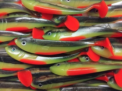 5 - 50 GUMMIFISCHE AEW UKEL 90 SET KIWI UV ZANDER HECHT BARSCH KÖDER WOBBLER