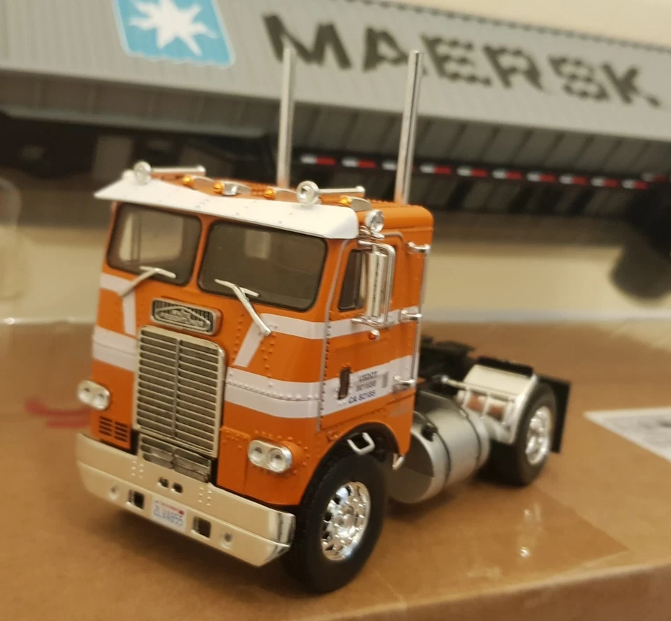 Camion Americano 1/43 ALTAYA N°11 Anerican Truck Freightliner COE (1976) N° 11 - Immagine 3 di 4