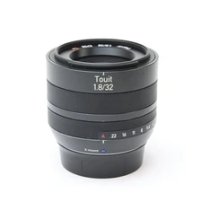 Carl Zeiss Touit 32mm F/1.8 (for Fuji X mount) #307