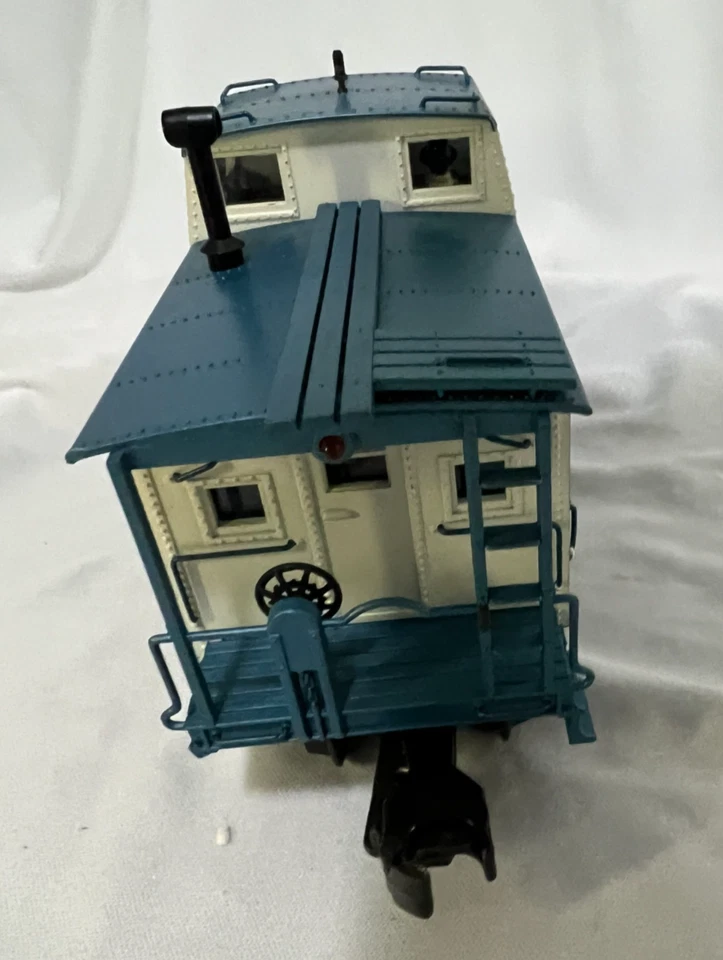 O-scale Rail King M.T.H.  Electro Motive Division Steel Caboose 30-7012F - Image 2 of 4