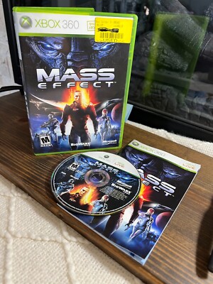 Mass Effect (Microsoft Xbox 360, 2007) Complete With Manual!
