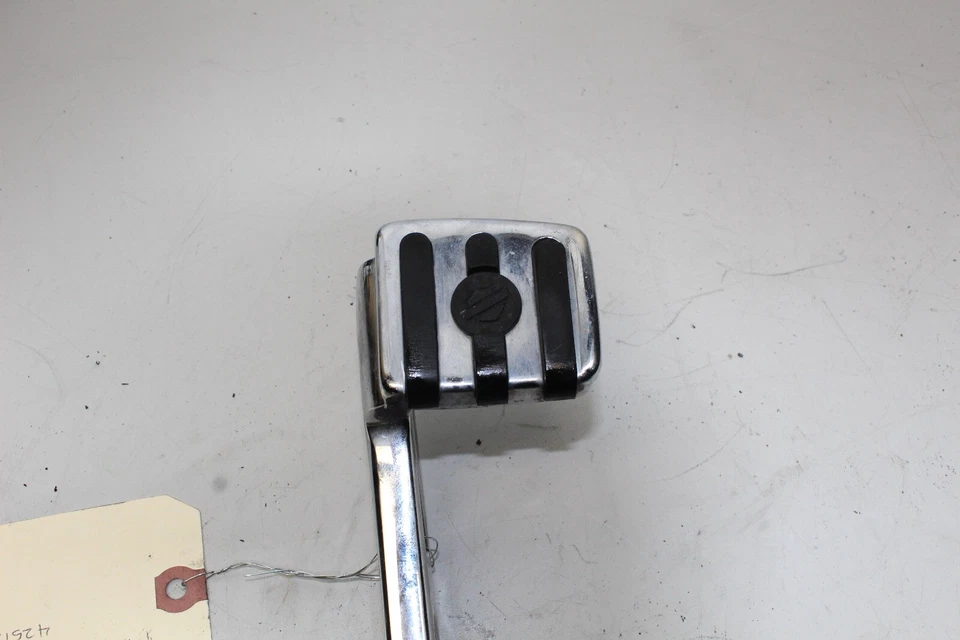 Pedal de palanca de freno Harley OEM Softail ranurado cromado Billet raspado Foto 2 de 4