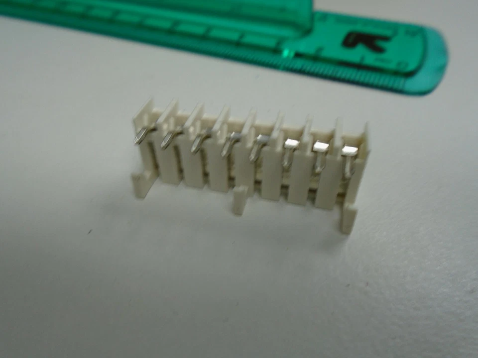 METHODE through hole right angle connector 8 pin 3000 series 3000-108-2103 - Image 2 of 4