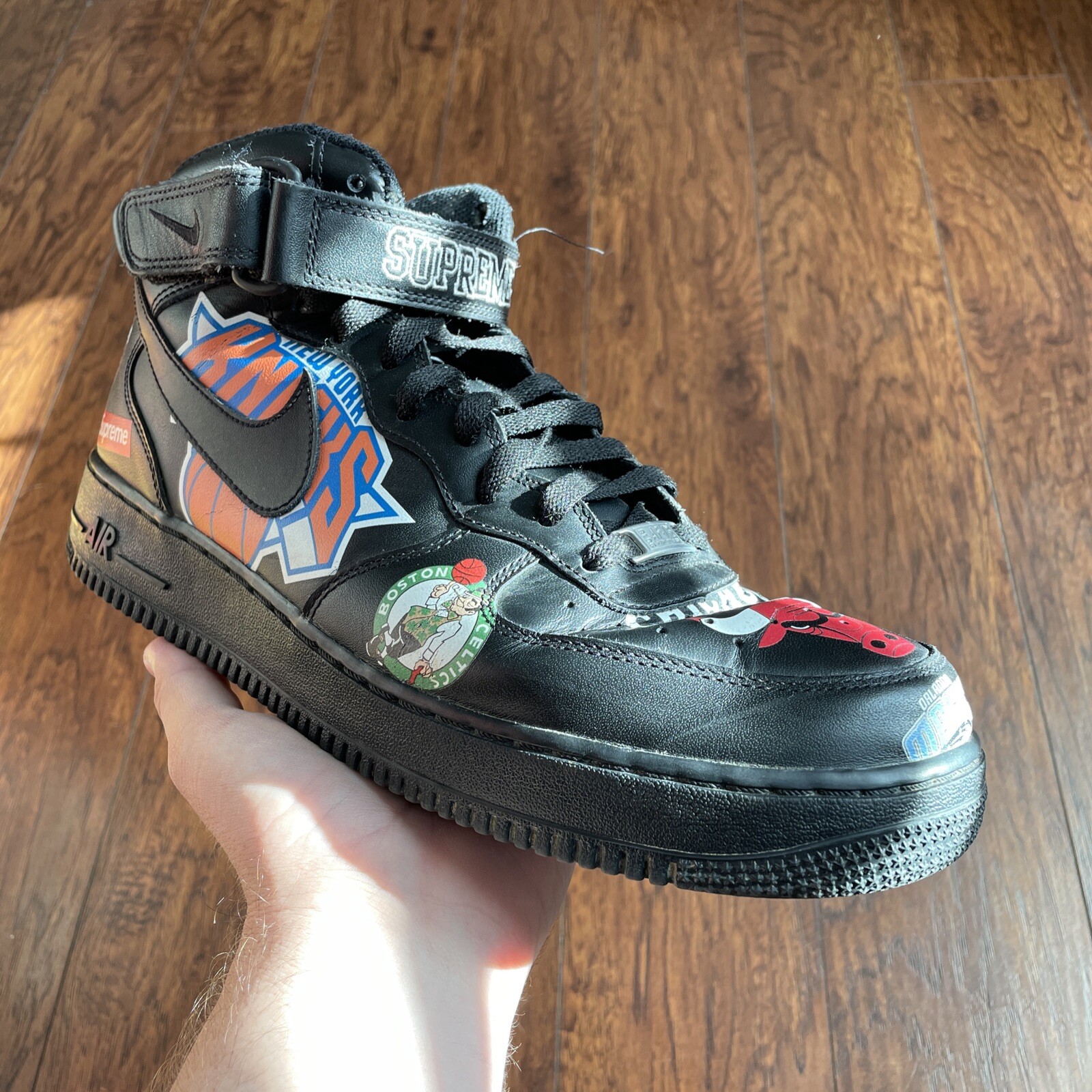 black af1 supreme