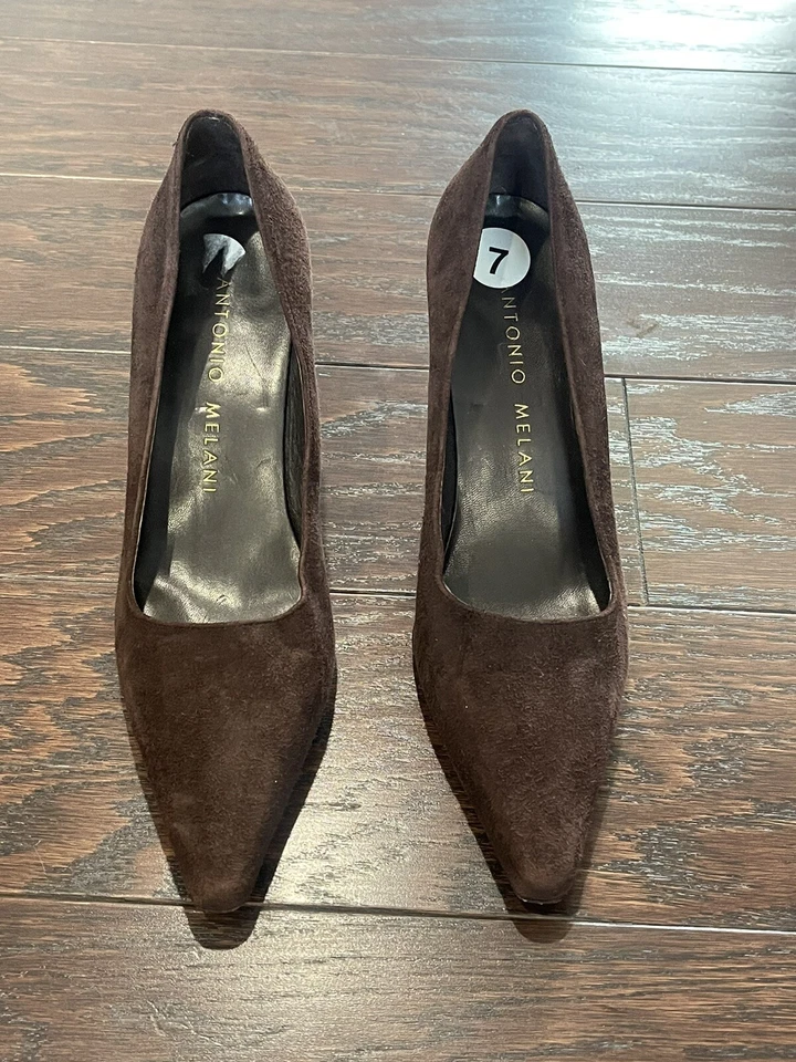 Antonio Melani Women Suede Brown Heel Size 7M Classic - Image 2 of 4