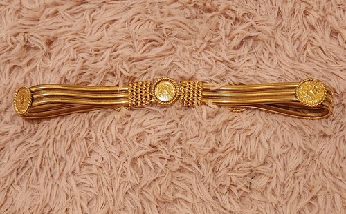 ST. JOHN Vintage Gold Metal Triple Strand Medallion Stretch Belt - Picture 5 of 13