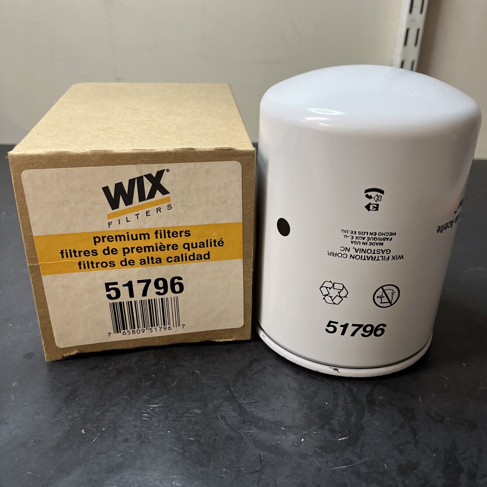 Engine Oil Filter Wix 51796