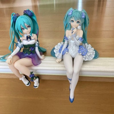 Hatsune Miku Nemophila Morning Glory Set Preowned Authentic Collectible Figure