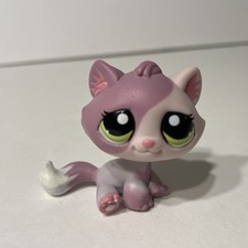 Hasbro Littlest Pet Shop #1660 Purple Sitting...