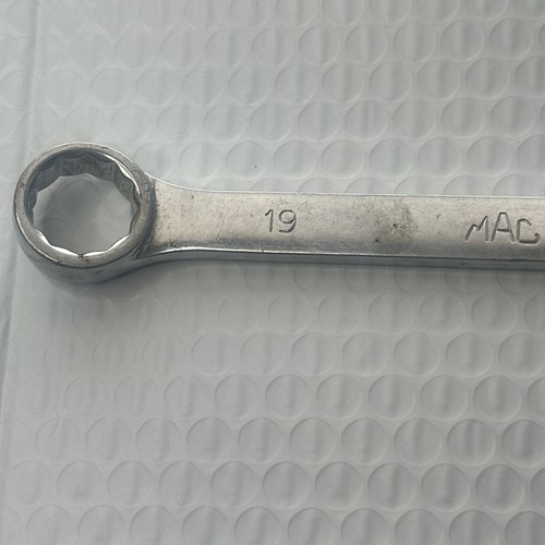 MAC Tools USA M19CW Metric 19mm Chrome Combination Wrench Vintage Mac - Picture 2 of 13