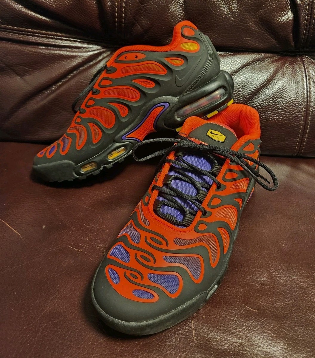Nike AIR MAX PLUS DRIFT Black Bright Crimson FD4290-003  display picture 1