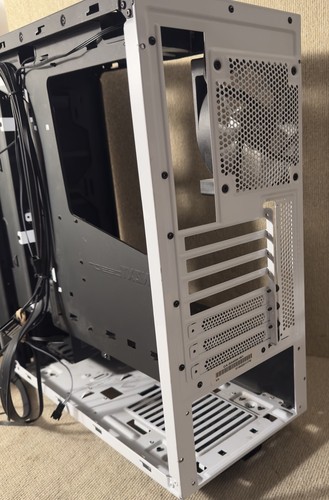 NZXT S340 Mid-Tower PC Gaming Case - White/Black( - Picture 1 of 9