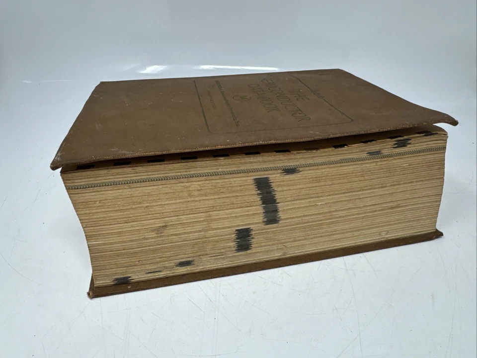 摩托罗拉半导体产品 - 半导体数据手册,第 4 版 0.1969 — 第 4/4 张图片