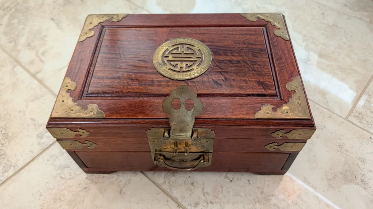 樟脑木制古董原创中国箱子| eBay
