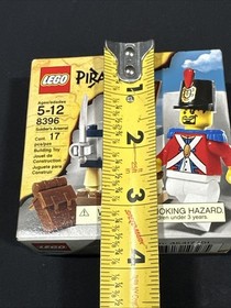 Lego Soldier's Arsenal 8396 Pirates Minifigure Building Set