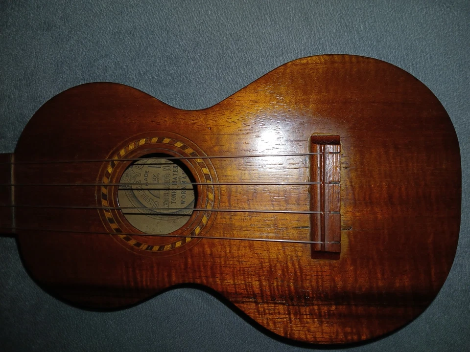 Vintage Leonardo Nunes Soprano Ukulele. Gorgeous flame Koa. Rope bound Soundhole - Image 3 of 4