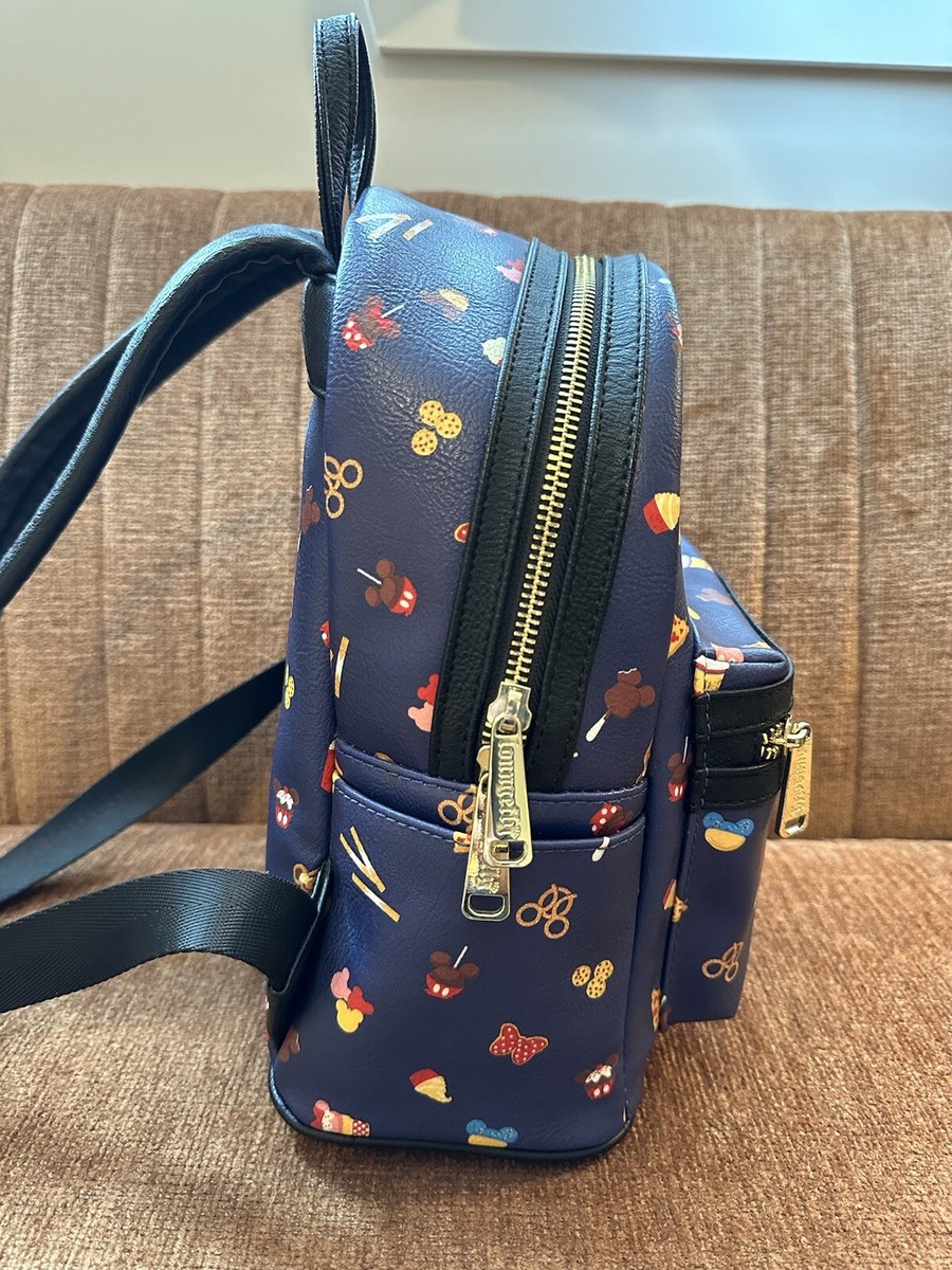 lululemon crossbody camera bag white opal Lululemon: Camera Crossbody Bag 2L White Opal with strap and store bag