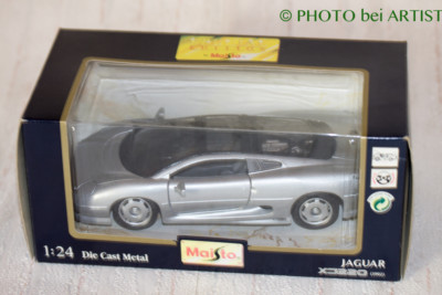 Jaguar VJ220 1992 von Maisto 1:24 Die Cast Metal Türen und Kofferaum öffnen etc.