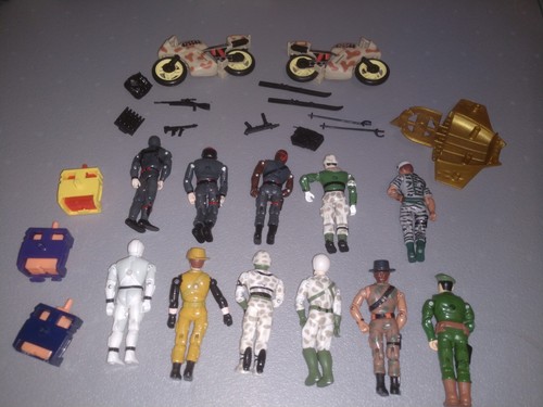 Lanard Corps Special Forces Action Figures Weapons Boat Vintage Lot GI Joe? - Picture 9 of 9